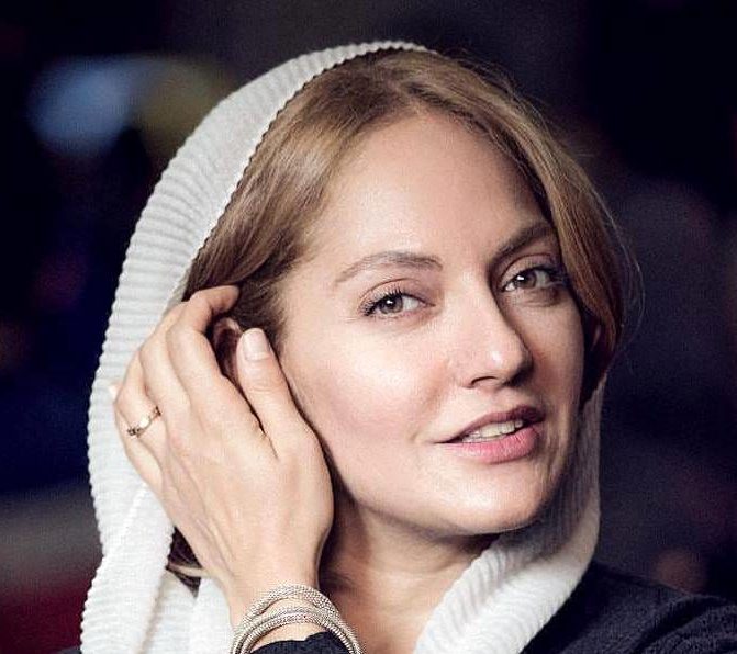 بیوگرافی و عکسهای مهناز افشار