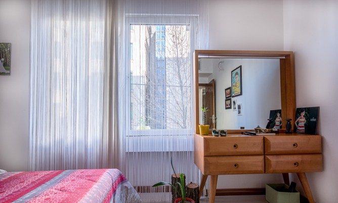 مدل میز آرایشی چوبی و ام دی اف