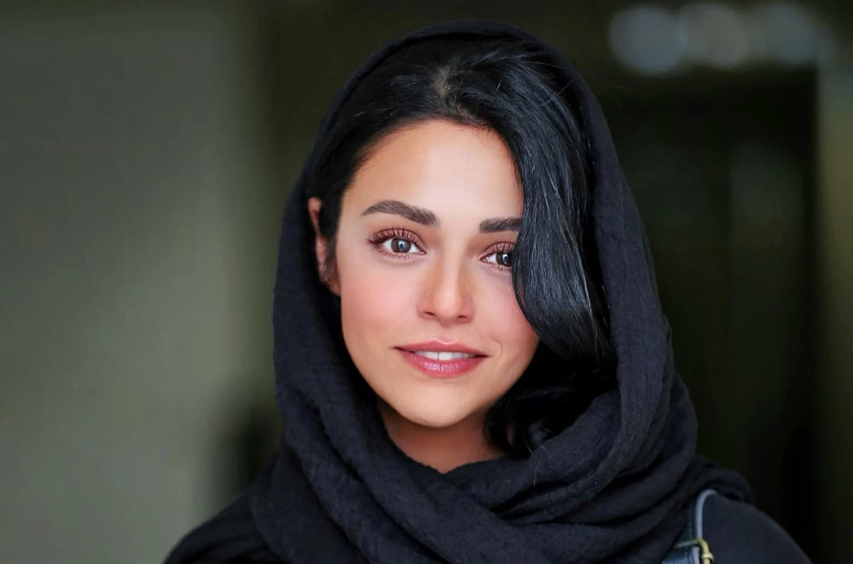 بیوگرافی سوگل خلیق؛ زندگی شخصی، هنری و دانستنی های جالب 6 سبک بازیگری سوگل خلیق