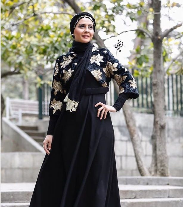 سارا والیانی