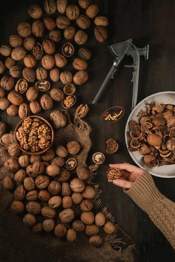 گردوی با پوست