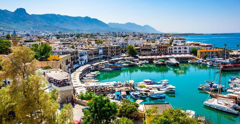 شبه جزیره آکاماس