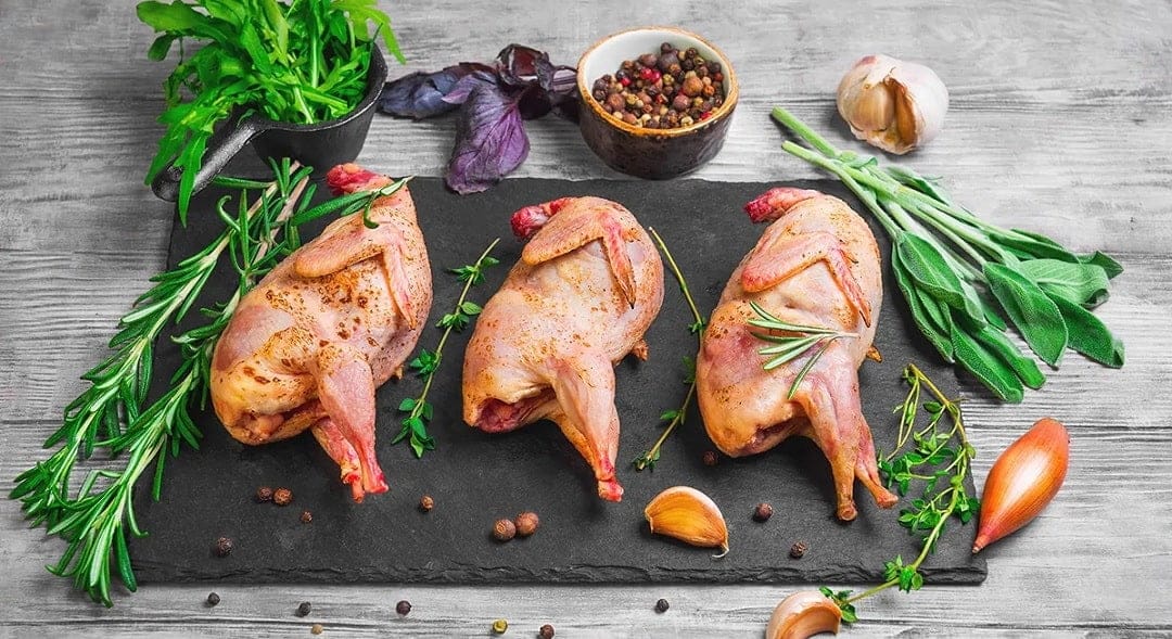 خواص گوشت بلدرچین و طبع آن؛ مزایای آن برای کاهش وزن و تقویت عضلات گوشت بلدرچین
