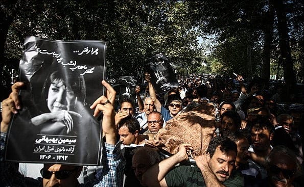 نگاهی بر زندگی سیمین بهبهانی؛ از تولد تا ازدواج و اشعار خاص او تا درگذشت و برخی از اشعار او 7 درگذشت