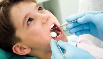 خدمات دندانپزشک اطفال چیست؟