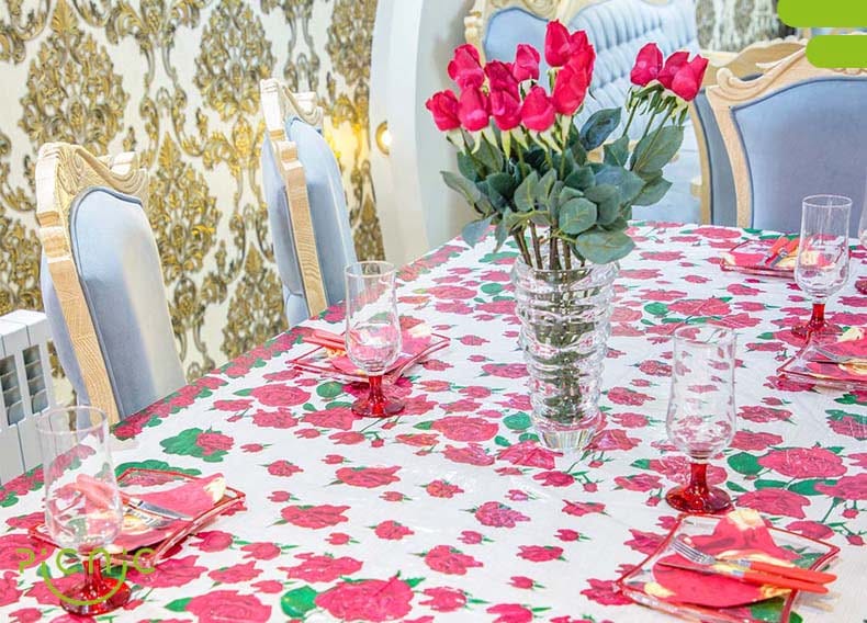 مجالس و مهمانی های راحت با سفره یکبار مصرف