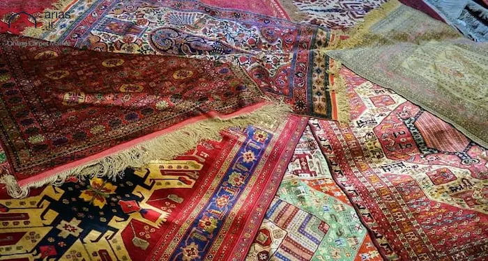 نکات نگهداری فرش ابریشمی (اصول نگهداری از جارو کشیدن تا پاک کردن لکه و ...) 3 نکات نگهداری فرش ابریشمی (اصول نگهداری از جارو کشیدن تا پاک کردن لکه و ...)