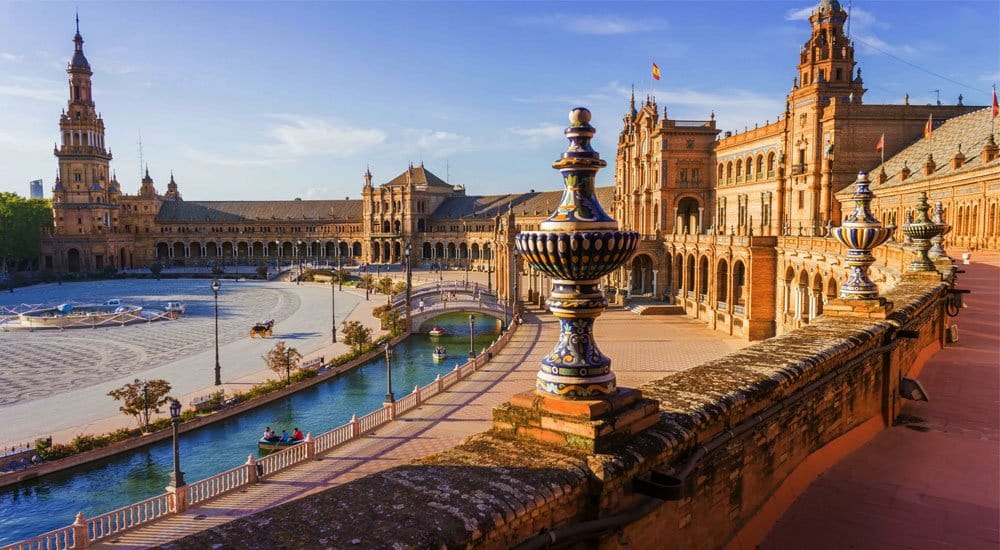 مکان های دیدنی باتومی / 10 جای دیدنی و تفریحی باتومی گرجستان 3 میدان پیازا