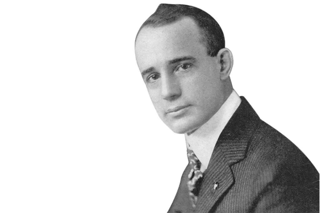 بیوگرافی ناپلئون هیل نویسنده، سخنران انگیزشی و خالق کتاب های انگیزشی معروف 4 Who Is Napoleon Hill 1024x682 1