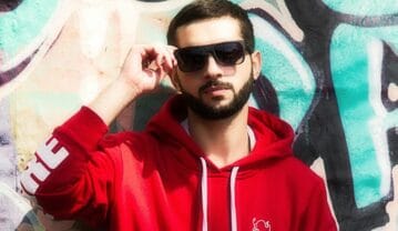 5 نکته برای خرید عینک آفتابی 5 نکته برای خرید عینک آفتابی