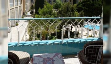 هتل عباسی اصفهان: اقامتی در قلب تاریخ و هنر ایران