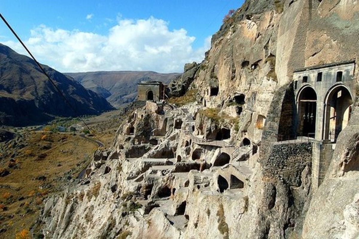 مکان های دیدنی گرجستان؛ شهرهای دیدنی و مکان های خاص گردشگری گرجستان 14 غارهای اوپلیستیخه