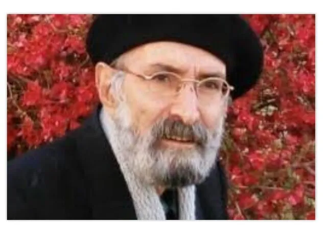 ۹ مهر روز جهانی ترجمه و مترجم + معرفی بهترین مترجمان ایرانی و متن تبریک 5 اصغر رستگار