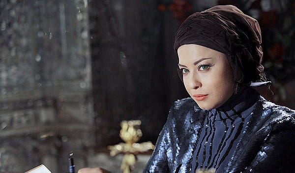 بیوگرافی مهراوه شریفینیا؛ از شروع بازیگری تا زندگی شخصی و ازدواج 7 بازی در نقش همسر پادشاه