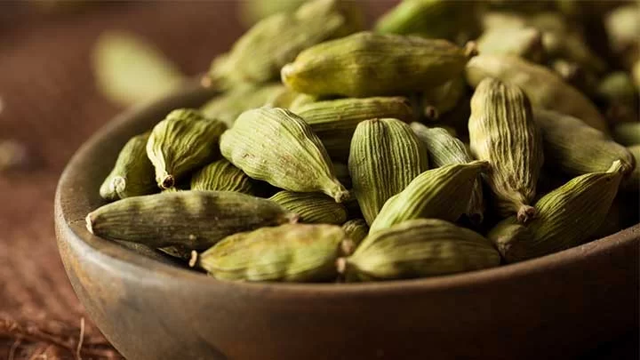 طرز تهیه شیرینی نخودچی؛ ترفندهای خاص خوشمزه شدن و تزیین حرفه ای 3 طرز تهیه شیرینی نخودچی؛ ترفندهای خاص خوشمزه شدن و تزیین حرفه ای