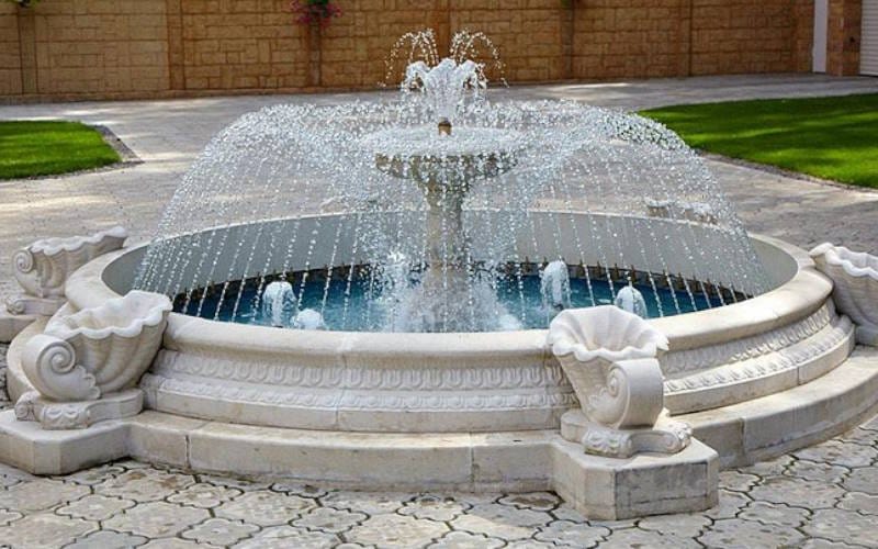 بهترین تغییرات دکوراسیون برای سال نو و نوروز (تغییر و چیدمان بهاری) 3 احیای حوض های کوچک و آبنماهای سنتی در خانه