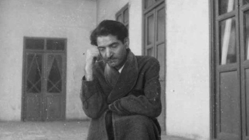 غزل شماره ۳۲ از غزلیات شهریار؛ رفتم و بیشم نبود روی اقامت وعده دیدار گو بمان به قیامت 2 تفسیر این شعر