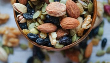فواید مصرف روزانه آجیل؛ میزان مجاز مصرف و زمان استفاده فواید مصرف روزانه آجیل