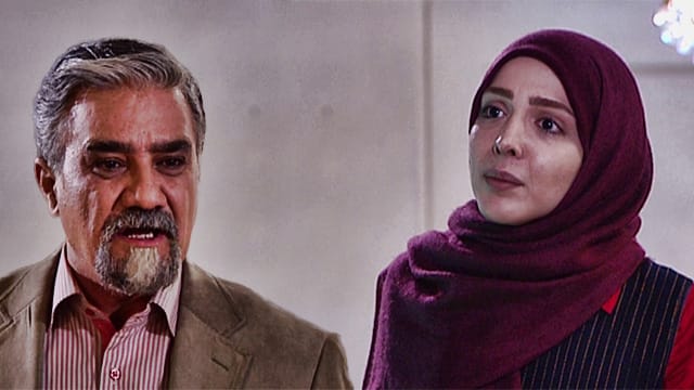 همه‌چیز آنجاست اولین بازی حرفه‌ای
