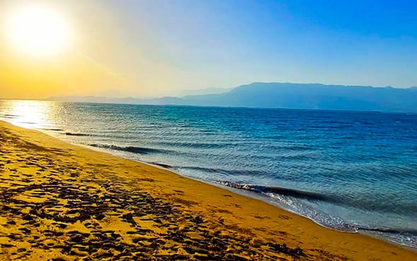 نگاهی بر جزیره وارمی در جنوب ایران؛ بهترین زمان سفر و جاهای دیدنی آن 7 نگاهی جزیره وارمی در جنوب ایران؛ بهترین زمان سفر و جاهای دیدنی آن