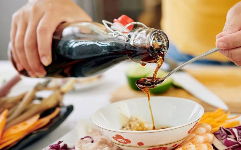 آماده سازی سس ها و چاشنی ها بدون استفاده از روغن