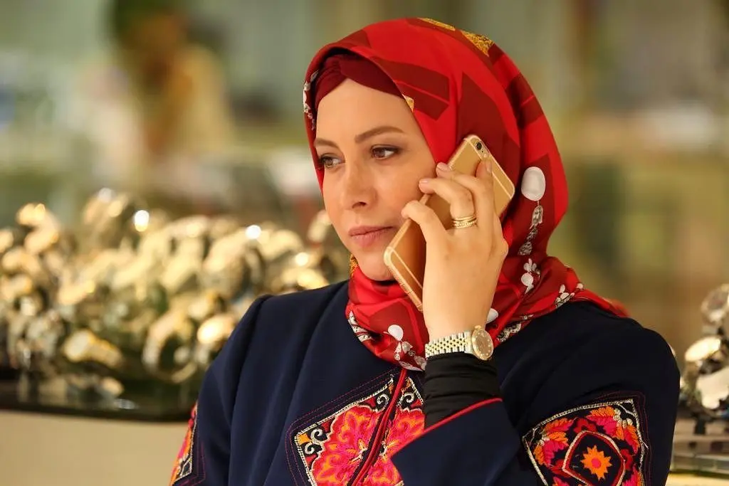 بیوگرافی فریبا نادری؛ از شروع بازیگری تا ازدواج با کارگردان و دانستنی های جالب 4 شهرت با سریال ستایش