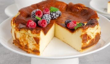 طرز تهیه چیز کیک سن سباستین (روش تهیه کیک نرم و خوشمزه) چیز کیک سن سباستین