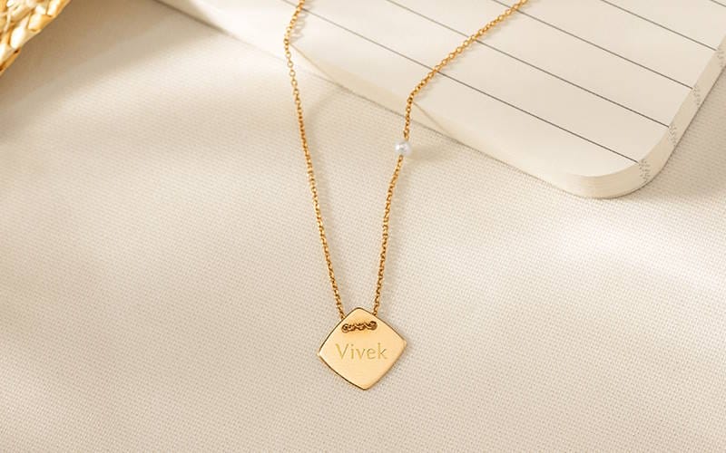 طلای مینیمال و نکاتی برای انتخاب و خرید آن (+ تصاویر انواع زیورآلات) 11 minimal jewelry