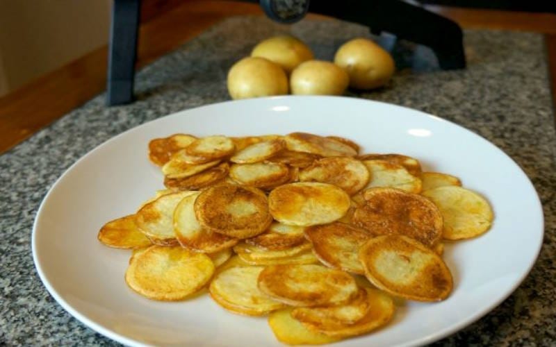 فرچیپس سیب زمینی ساده / طرز تهیه فرچیپس و نکات مهم در طبخ بهتر آن؛ ۴ فرچیپس خوشمزه