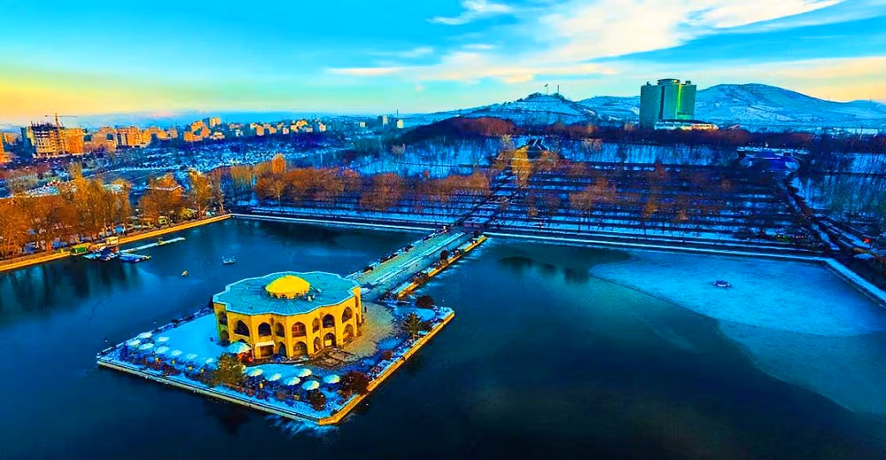 چگونه سفر کوتاه آخر هفته را به یادماندنی کنیم؟ معرفی ۱۰ جای دیدنی زیبا