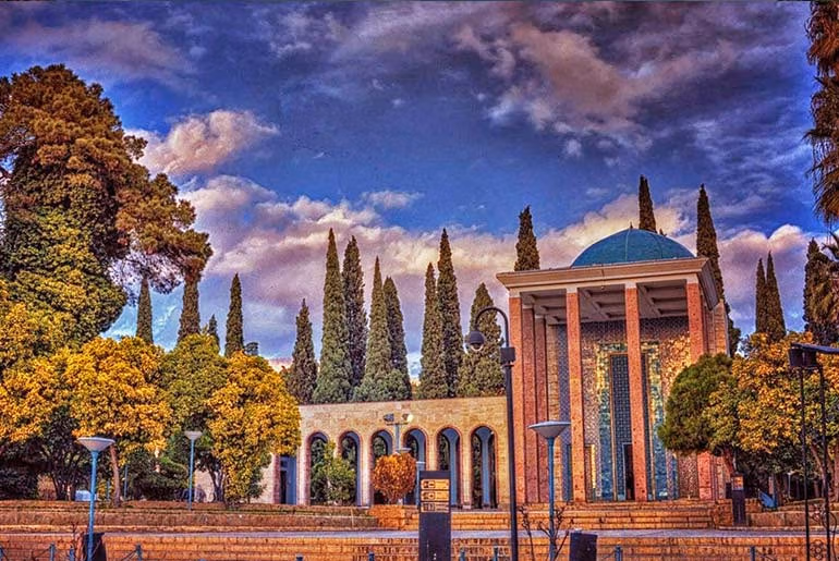 چگونه سفر کوتاه آخر هفته را به یادماندنی کنیم؟ معرفی ۱۰ جای دیدنی زیبا