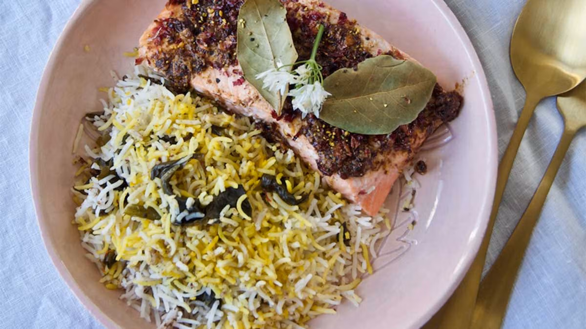 طرز تهیه والک پلو غذای مجلسی مرحله به مرحله (۳ نوع مختلف) 4 طرز تهیه والک پلو غذای مجلسی مرحله به مرحله (۳ نوع مختلف)
