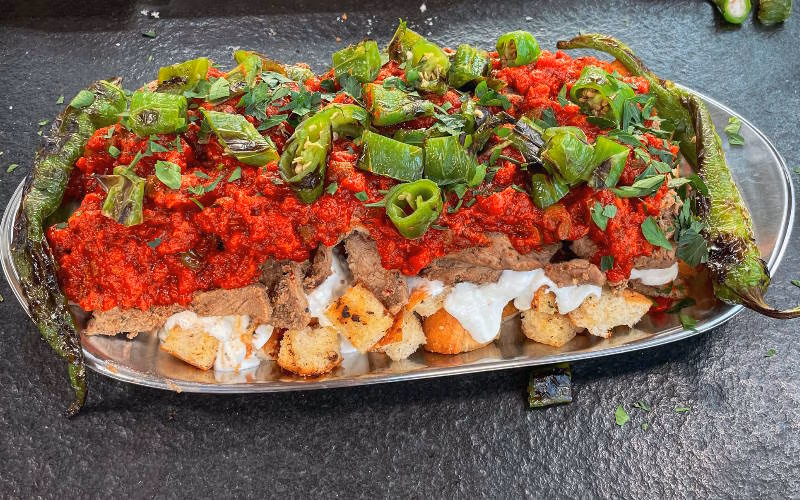 ایسکندر کباب (İskender Kebab)