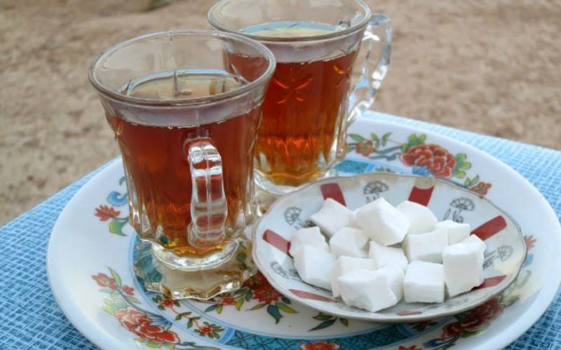 تاریخچه چای در ایران از ورود چای به کشور تا کاشت آن و تفاوت با چای خارجی 2 تفاوت چای ایرانی با خارجی
