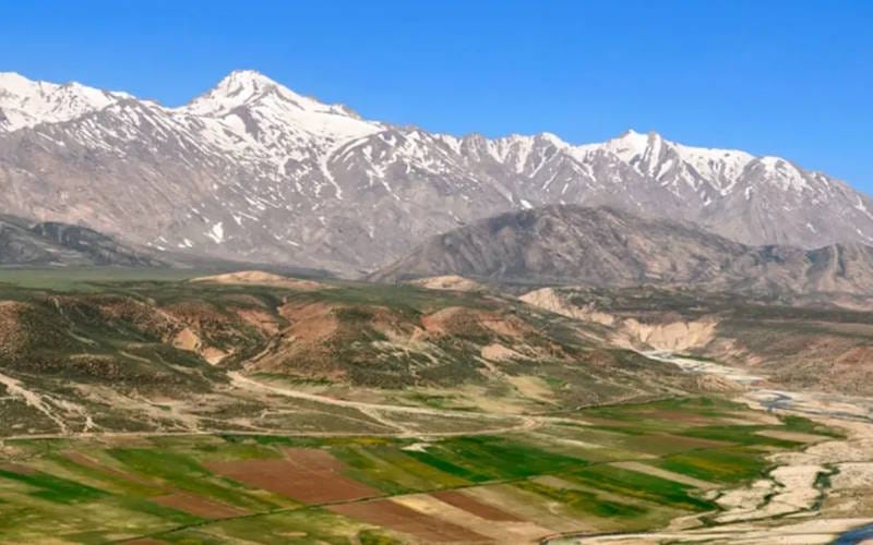تجربه های هیجان انگیز سفر در ایران از کوهنوردی تا دوچرخه سواری و غواصی 1 زاگرس