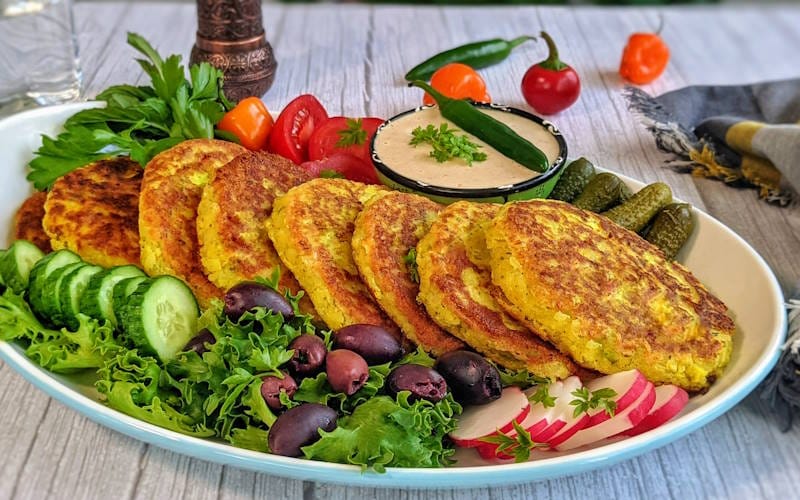 طرز تهیه انواع کوکوی محبوب و خوشمزه ایرانی (6 کوکوی بی نظیر) 2 کوکو سیب زمینی