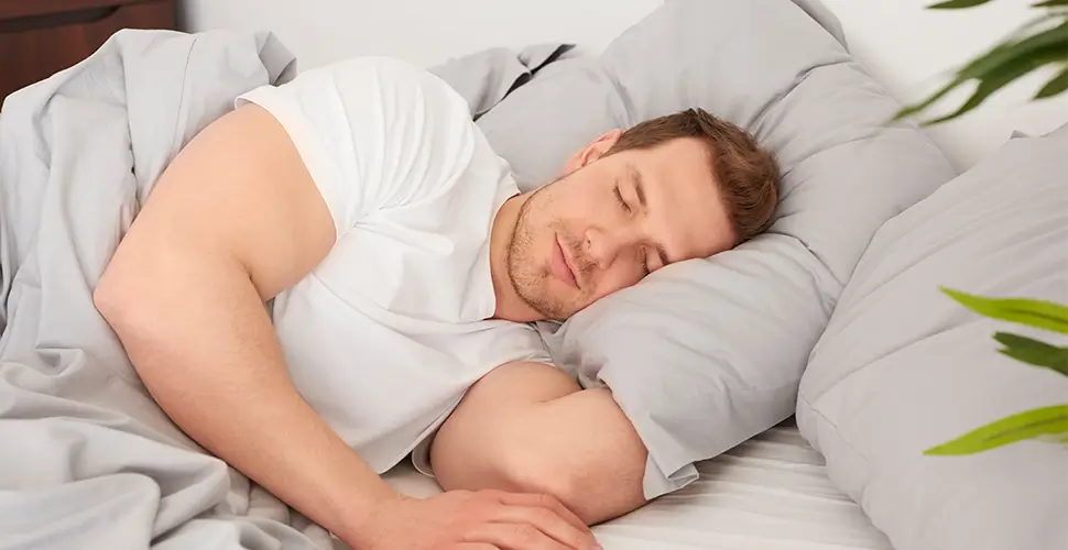 کاهش مصرف کافئین چگونه باعث میشود خوابهایمان واضحتر شود؟ 3 کاهش مصرف کافئین چگونه باعث میشود خوابهایمان واضحتر شود؟