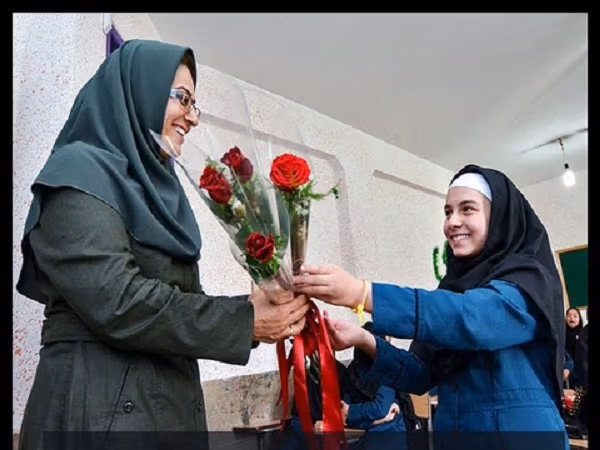 انشا درباره چرا باید به معلم احترام گذاشت