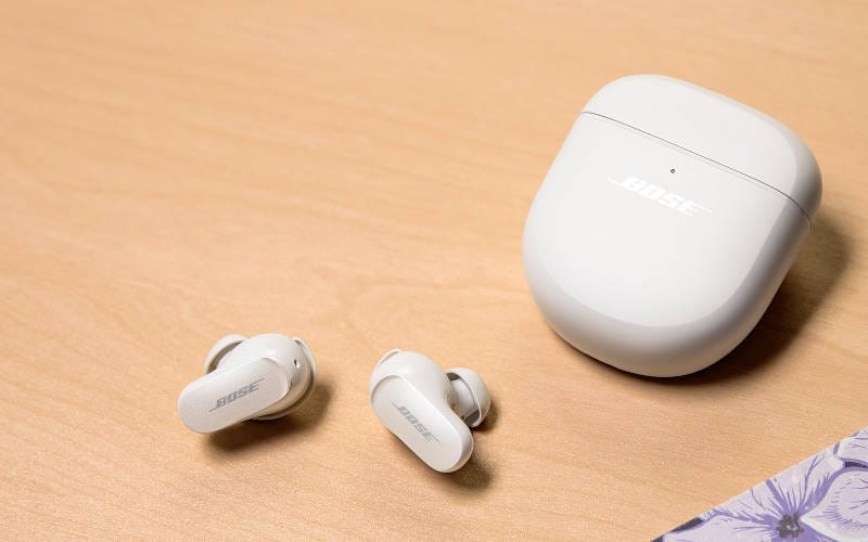 معرفی بهترین هدفون های بی سیم بازار؛ از اپل ایرپادز پرو تا ناتینگ ایر 4 بوز QuietComfort Earbuds II