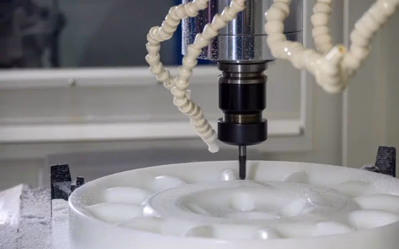 فرصت های شغلی و کار با دستگاه سی ان سی (CNC) 2 کاربردها و فرصت های شغلی دستگاه CNC