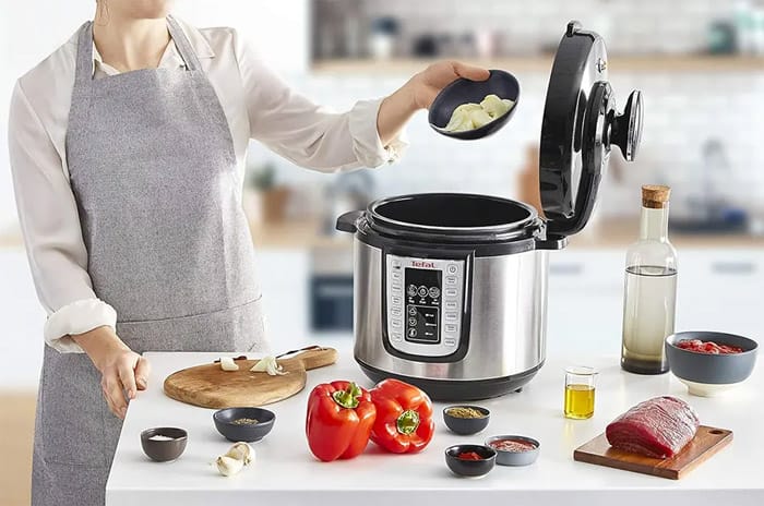 مزایا، معایب و نکات خرید زودپز برقی و گازی (راهنمای خرید و نکات استفاده) 3 مزایا، معایب و نکات خرید زودپز برقی و گازی (راهنمای خرید و نکات استفاده)