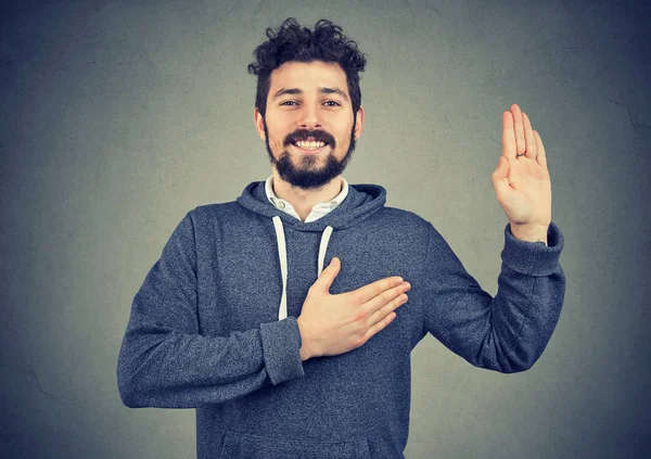 انشا با موضوع چرا باید راست بگوییم؟ (۹ انشا زیبا و جدید) 4 انشا با موضوع چرا راستگویی کنیم