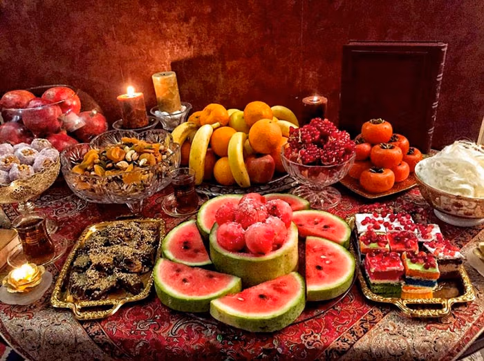 هدیه‌های سنتی محبوب شب یلدا 🍉 (راهنمای انتخاب هدایا و نکات بسته بندی)