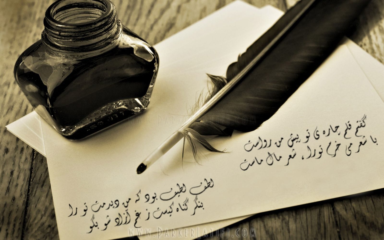 شعر در مورد قلم 🖋؛ اشعار زیبا درباره نوشتن، نویسندگی و قلم 3 شعرهای زیبا درباره قلم