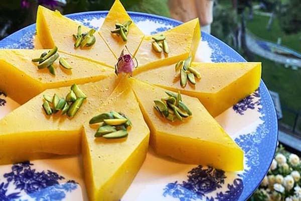 طرز تهیه مسقطی زعفرانی خوشمزه (نکات طلایی پخت و نگهداری این شیرینی) 1 طرز تهیه مسقطی زعفرانی خوشمزه (نکات طلایی پخت و نگهداری این شیرینی)