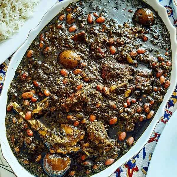 انشا طنز در مورد طعم خورشت قورمه سبزی (۶ انشای پایه هشتم) 2 انشا طنز درباره طعم خورشت قرمه سبزی