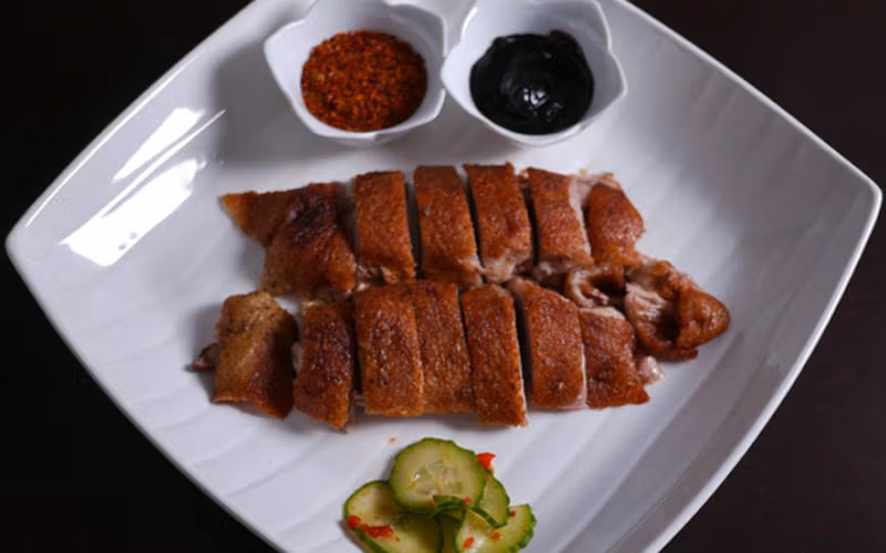 طرز تهیه انواع غذا با گوشت اردک (۱۰ غذای خوشمزه و بی نظیر با اردک) 3 خوراک اردک با طعم آسیایی