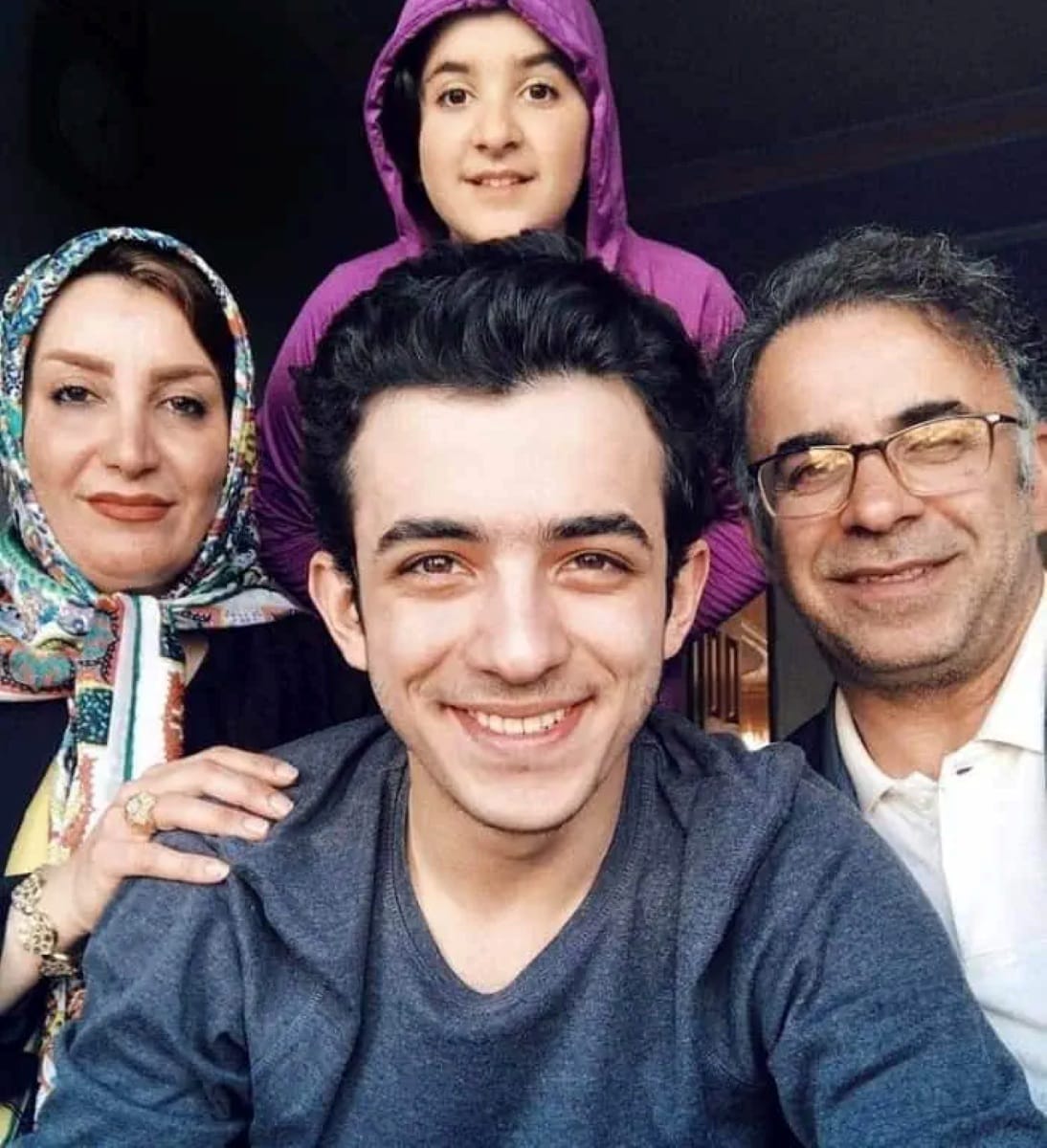 زندگی‌ام را مدیون پدر و مادرم هستم