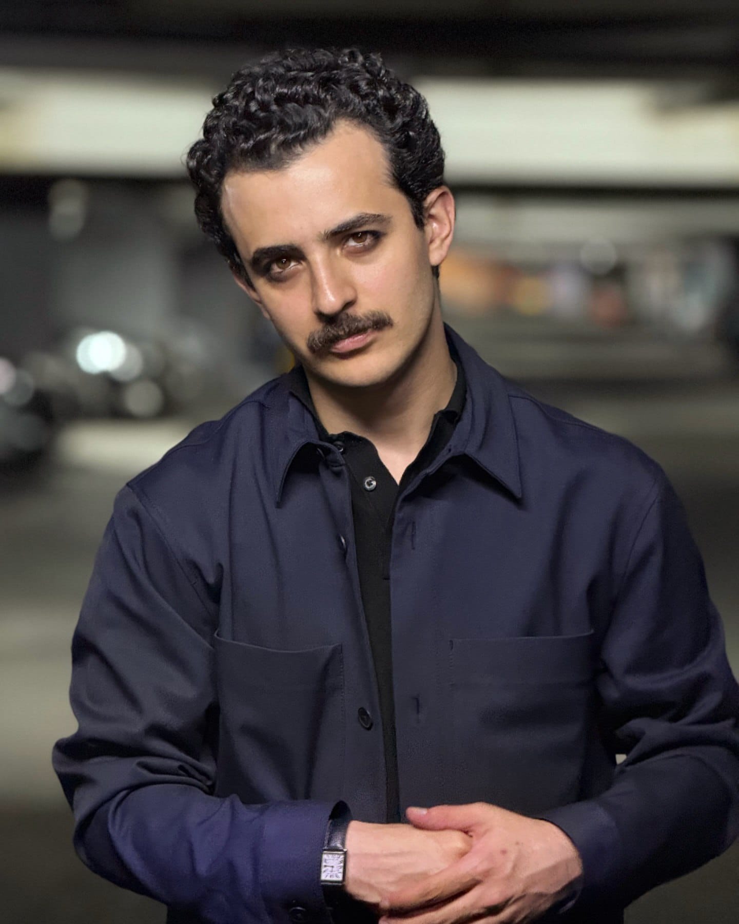 بیوگرافی علی شادمان؛ زندگی شخصی و همسرش (فعالیت ها و بازیگری) 8 سبک بازیگری علی شادمان