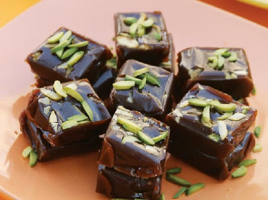 طرز تهیه اریس تبریزی شیرینی سنتی خوشمزه (انواع این شیرینی)